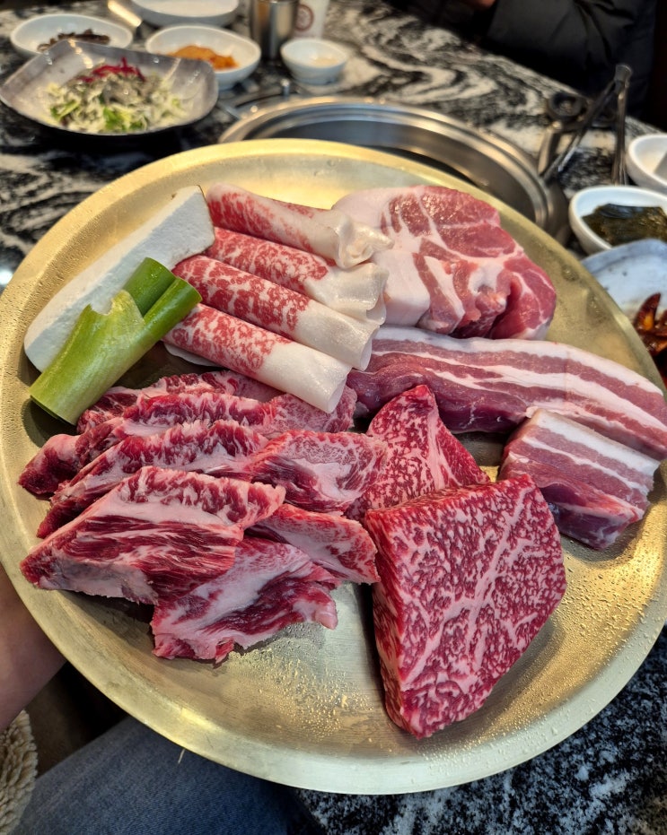  강서구 고기집 검색 멈추세요. 증미역 한우,삼겹살 '금미담'으로 종결합니다.