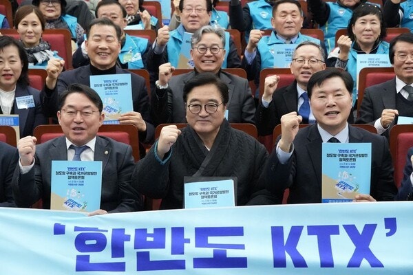  [국회 토론] 이대통령 국가균형발전 드라이브… KTX 수도권·지방 잇는 '국가 생명선' 부상