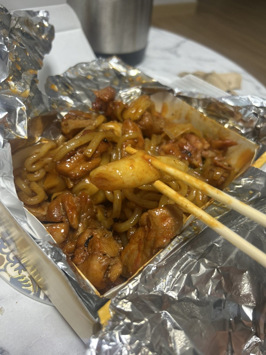 동근이숯불두마리치킨 도안가수원점 사진 6