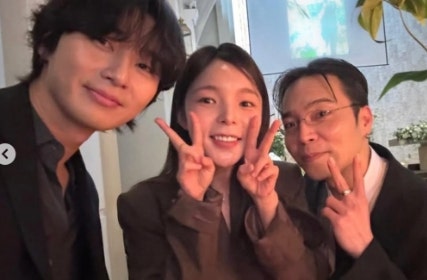 박서준이 청첩장까지 인증한 '보컬 스승'의 정체? 슈스케 김지수의 대반전 바버숍 원장 근황