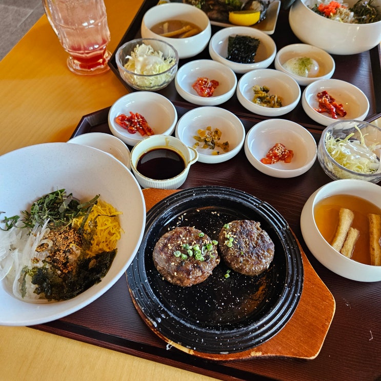  경주 황리단길 한식 맛집 함박스테이크와 전복새우장이 맛있는 '소소함박'