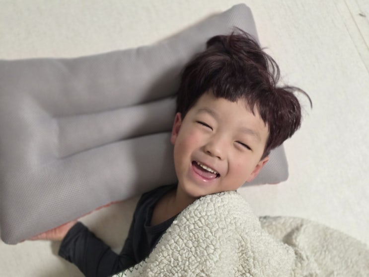  어린이베개추천 통세탁 가능한 피넛버터젤리 경추베개 선택