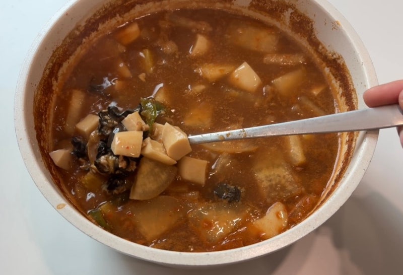 20대 자취요리 초간단 우렁된장찌개 레시피 우렁살 손질법