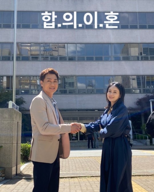  배우 최정윤 재혼 윤태준 이혼 사유 인스타 통통치킨 리즈 나이 프로필 이글파이브 나무위키 사주 일반인 사진 정보 총정리