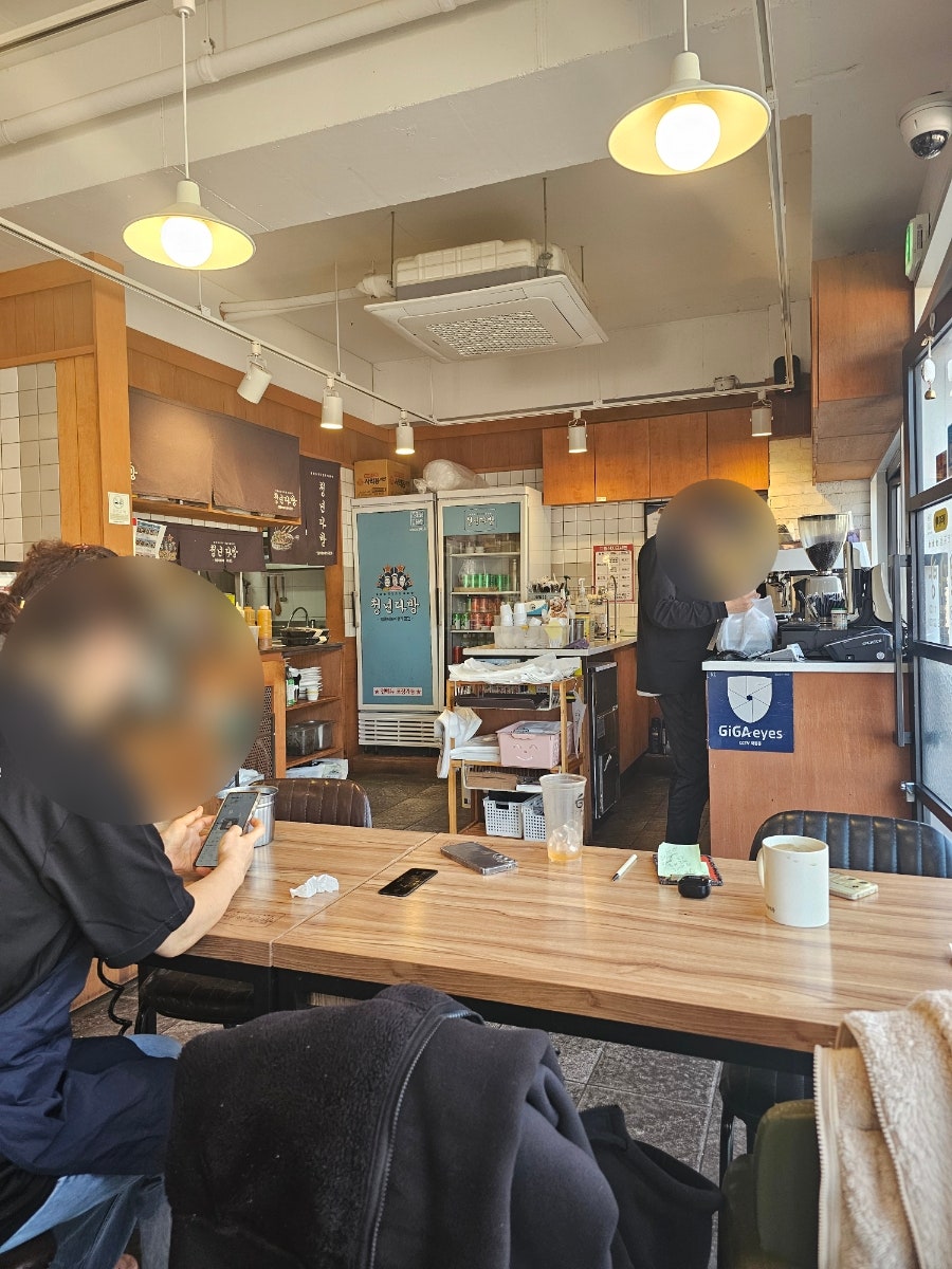 청년다방 서귀포신시가지점 사진 3