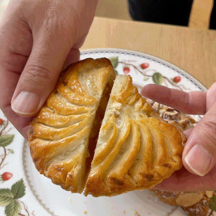  대전 사과쏘쑝_찐 애플파이 맛집 피브완 | 나만 알고 싶은 파리의 맛, 프랑스 디저트로 감성 충전하세요!