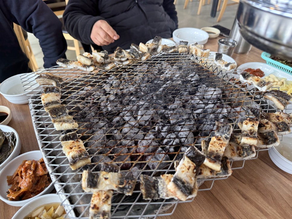 용지장어숯불구이 사진 6