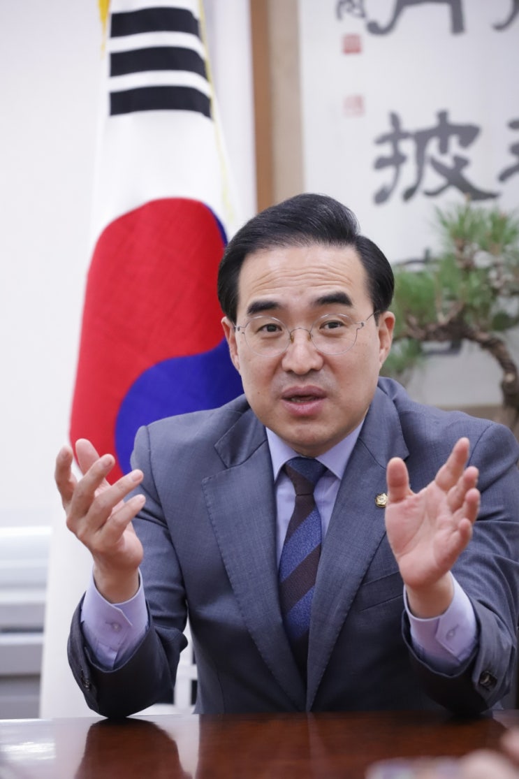 시민생활 해결사 <b>박홍근</b>의 공감 솔루션 ‘<b>청년</b>기본소득’ 편