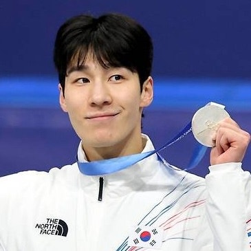 쇼트트랙 황대헌 프로필 인스타 나이, 올림픽 남자 1500m 은메달! 이유? 임효준, 팀킬 반칙왕 ....