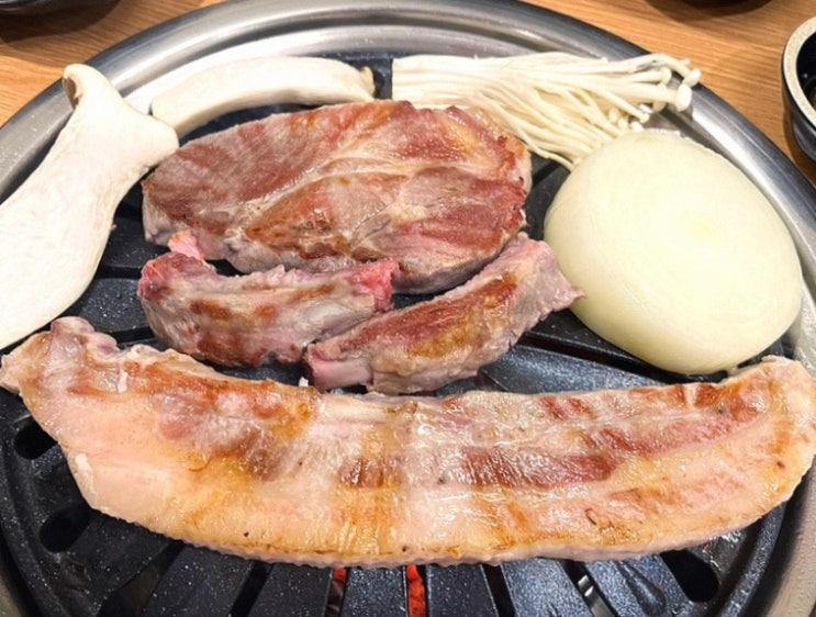  삼겹살, 갈비 모두 맛있는 오류역 맛집 구로 홍조갈비