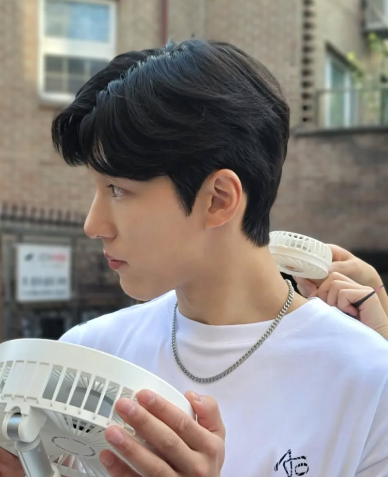 황대헌 군대 면제 이유와 치킨 연금? 180cm 우월한 피지컬의 에이스 분석