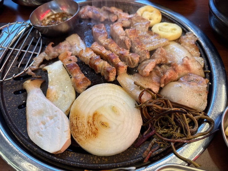  울산 동구 고기집, 남목 삼겹살이 맛있는 고기굽는구이씨 남목본점