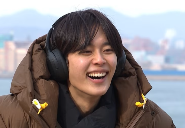 유선호 신은수 프로필 열애 인정 1박 2일 심경 고백 나이차 동갑내기 커플 인스타 & 프로필