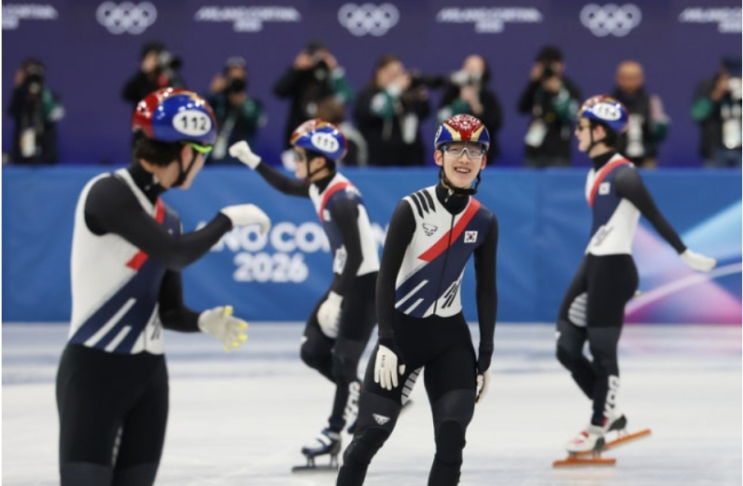  한국 쇼트트랙 남자 5000m 계주 20년만의 결승 진출! 밀라노 올림픽 금메달 도전