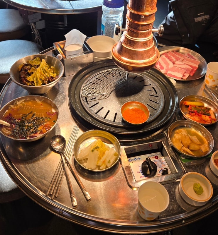  [서울/익선동] 종로3가 회식·데이트 추천 | 육즙가득 생삼겹살 맛집 추천! | 익선동 고기집 익선갈매기 솔직후기