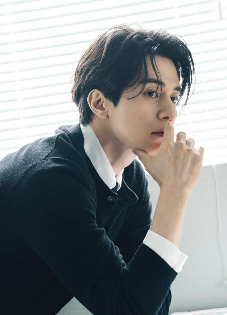  문정역 미용실에서 완성하는 흐르는 뒷라인, 세미리프펌 디자인