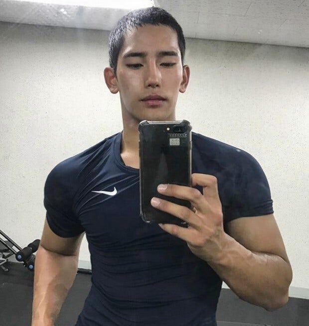 솔로지옥 육준서, 드디어 오랜 숙제인 코수술 완료! 왜 했을까?