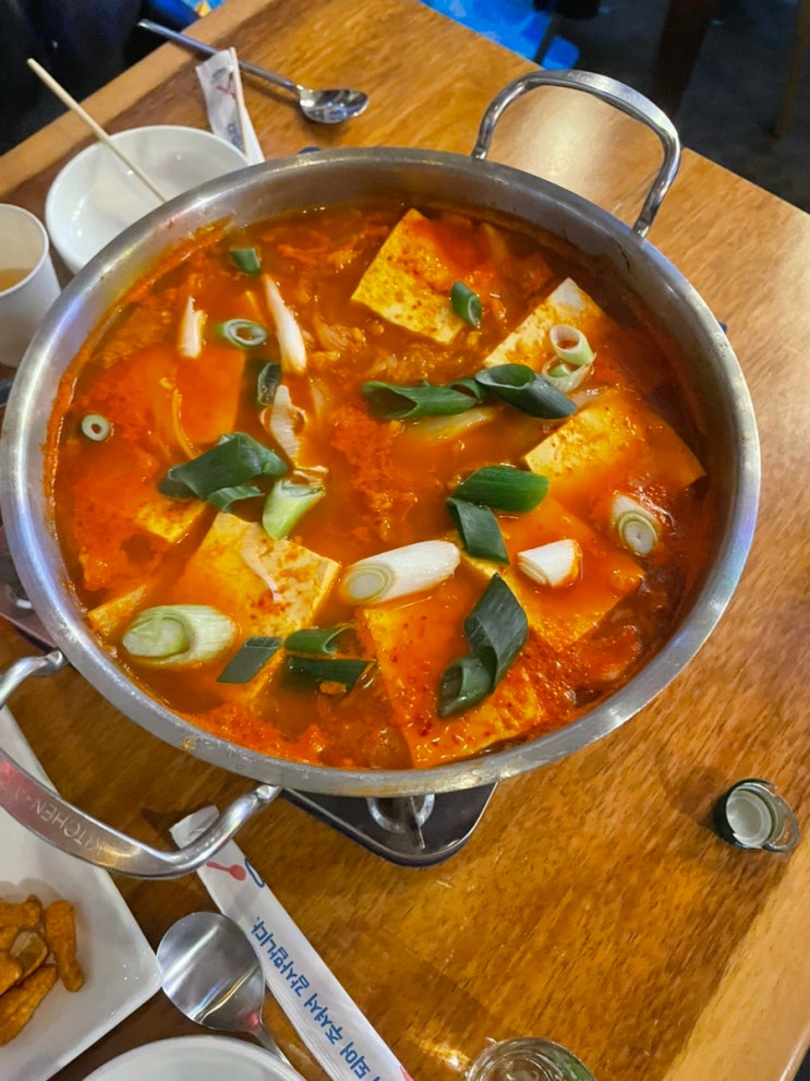  군산 수송동 술독 SOOLDOG 수송동안주맛집 군산핫플 칼칼한 돼지김치찌개 군산2차술집 군산소주맛집