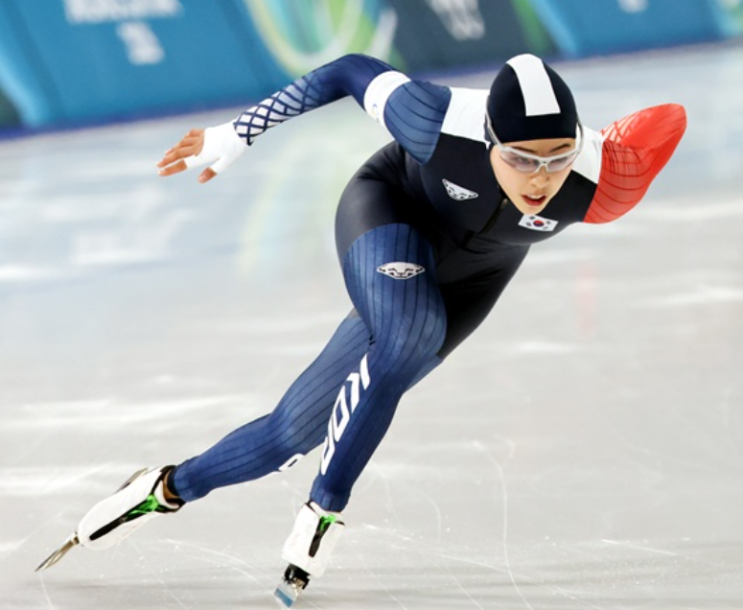  ️ 빙속 괴물 신예 이나현 등장! 2026 밀라노 올림픽 500m 톱10 진입했네요