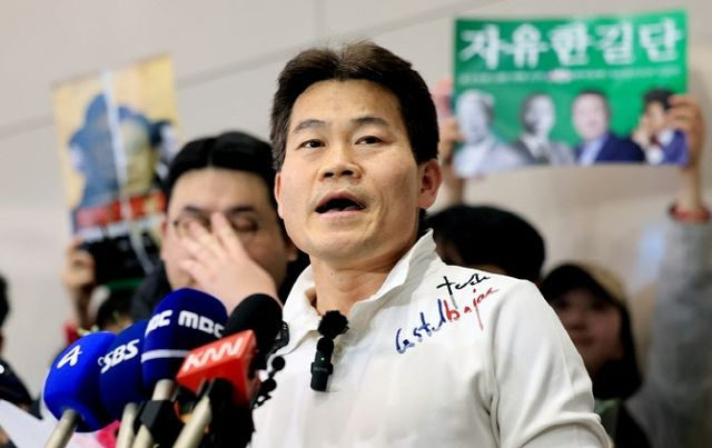  “尹 위해 ‘제2 건국’ 모금” 전한길, 고발 당하자 “아이디어일 뿐”