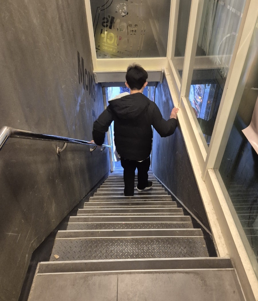 맘스터치 온양온천점 사진 2