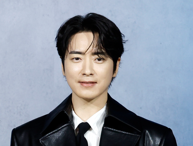  이준혁, 효령대군 후손 밝혔다…장항준 “이준혁 진짜 왕족”