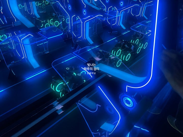 상하이 디즈니랜드 트론 솔직 후기, 멀미와 굴욕샷 조심