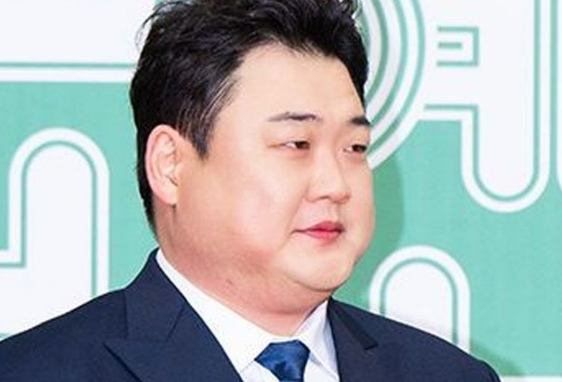 김준현 '팬 무시' 논란 총정리 배신감 vs 옹호 여론 팽팽하게 맞붙다