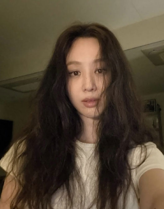 “식사 대용 아니었어?” 정려원, 45세 몸매 유지 비결