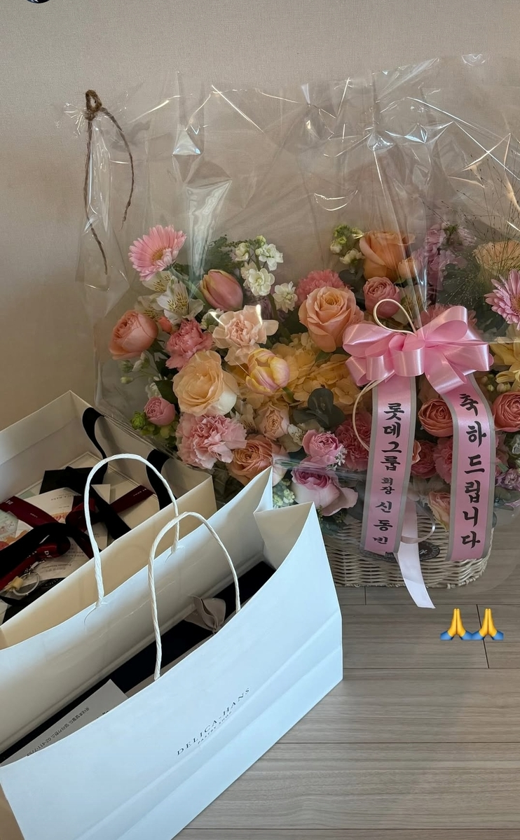  [올림픽] 신동빈 롯데그룹 회장, 금메달 최가온에게 축하 선물