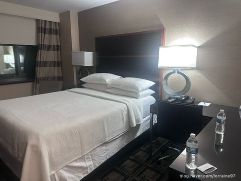  뉴욕 타임스퀘어 호텔 후기 : Sheraton 쉐라톤 뉴욕 타임스퀘어 (feat.Holiday Inn Express 비교)