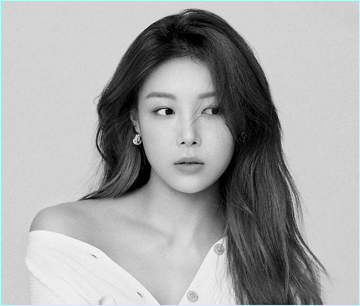  "결혼까지 생각했는데..." 원더걸스 유빈, 화려한 무대 버리고 '땀범벅' 된 사연