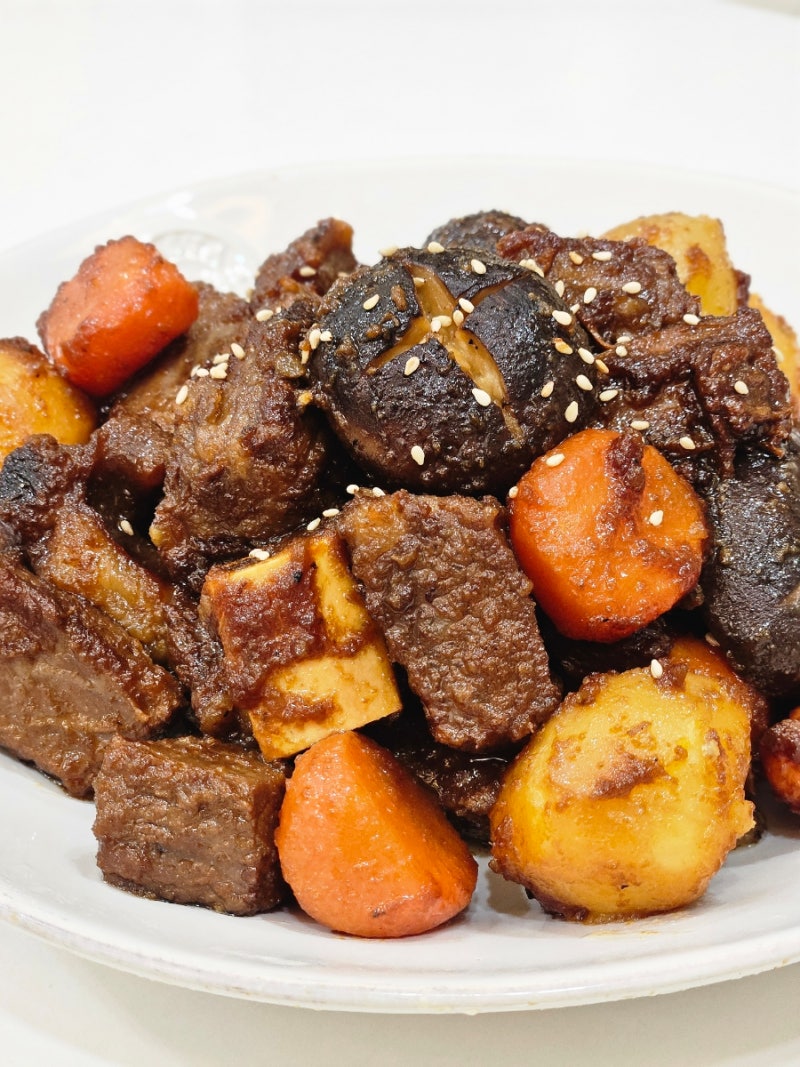 [요리] 한우소갈비찜 레시피 소갈비찜 양념 야채손질법 소갈비찜 끓이는 시간
