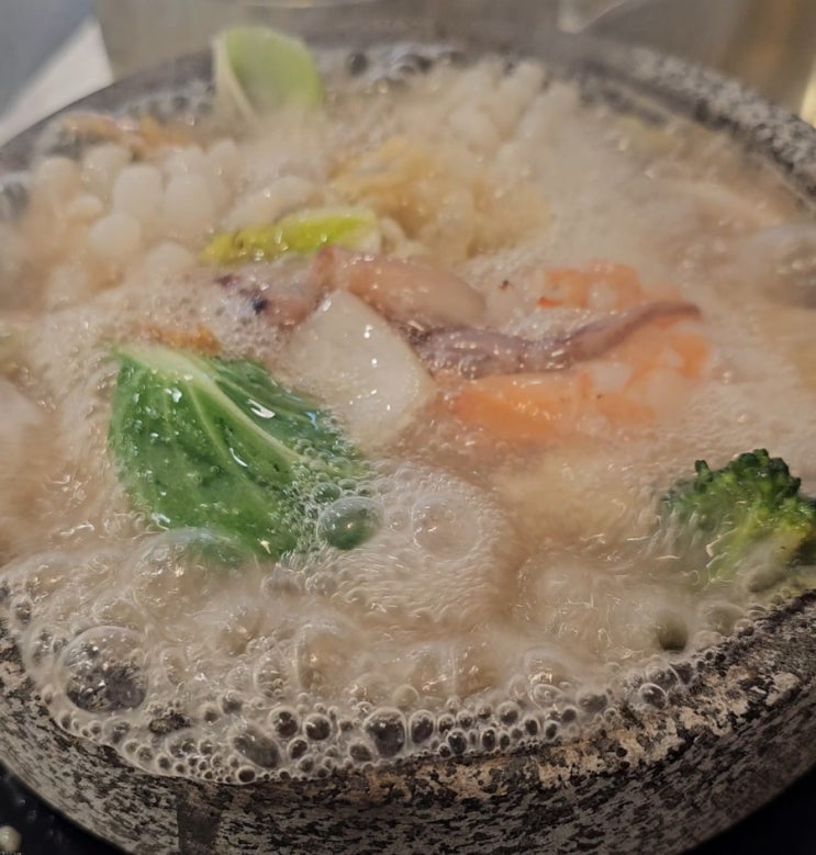  수원 보통리 맛집 돌솥집 황제누룽지탕, 뚝배기에서 터지는 소리까지 맛있는 보양식!