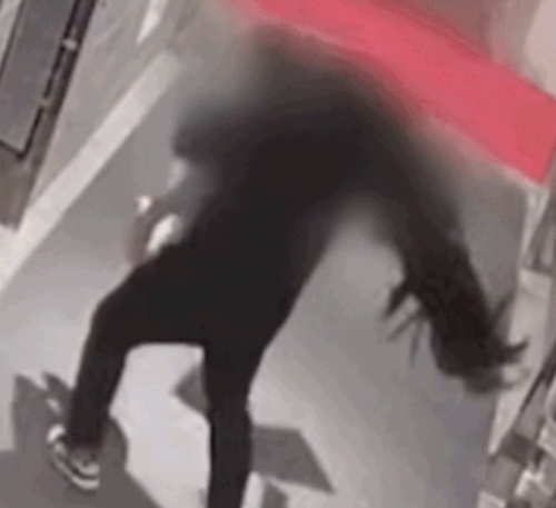   ‘부산 돌려차기’ 가해자, 보복 협박으로 징역 1년 추가… 피해자 “국가는 방임 중” 울분