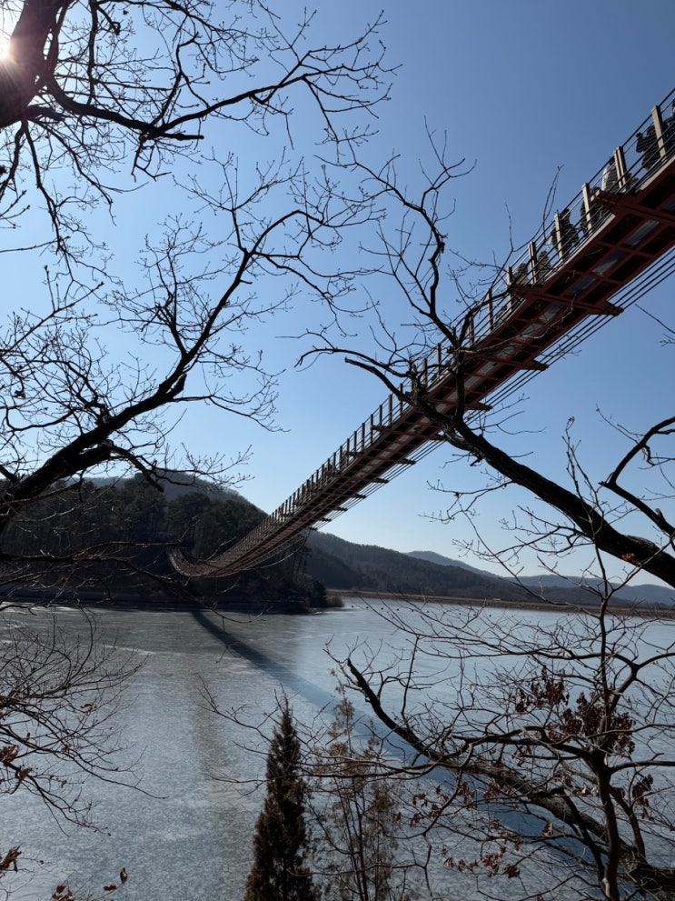  아이와 함께 가볼 만한 곳: 겨울 왕국으로 변한 파주 마장호수 산책로, 마장호수 출렁다리!