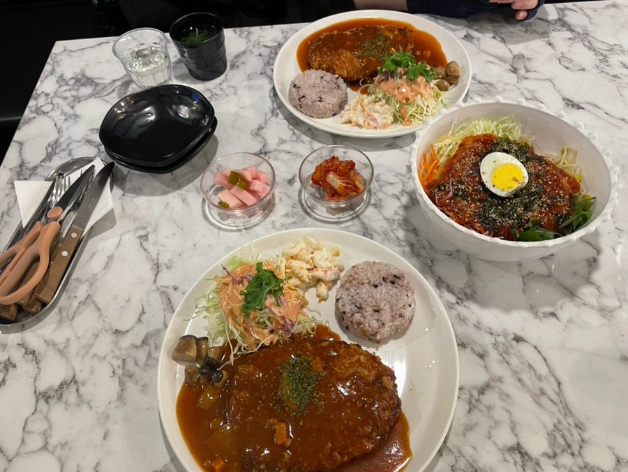 302돈까스 사진 3