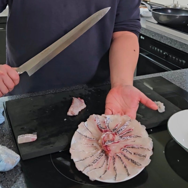 처음 잡아보는 글로벌나이프 일본 사시미칼 30cm 후기, 잡은김에 회도 떠봤습니다.