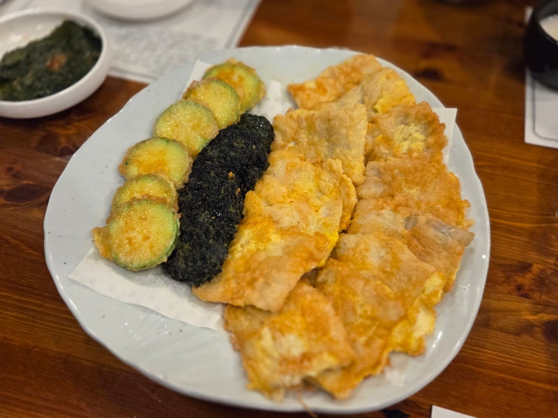 [회식Vlog][서초역맛집] 새해니까 다같이 제1탄, '소연'에서 떡국먹기