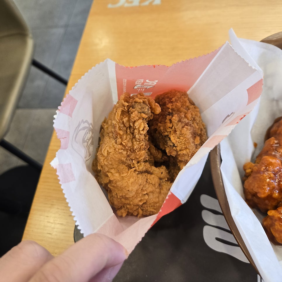 KFC 안산고잔점 사진 3