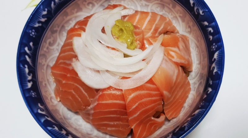 사케동 만들기, 연어덮밥 쯔유 레시피, 연어요리 소스 만드는법, 일식 연어회 덮밥, 사케돈부....