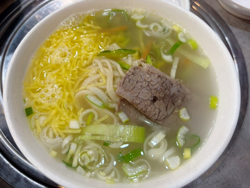 잠실 롯데월드몰 5층 맛집 추천 곰국시집