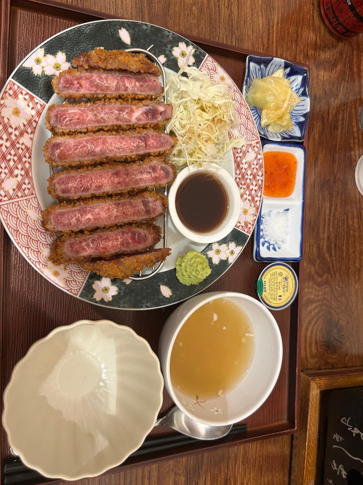  [원주 맛집] 입안에서 터지는 육즙의 향연! 인생 규카츠 '이치규 원주점' 방문기 
