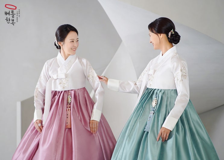  결혼예복 취향과 배려의 중점에서 선택완료!