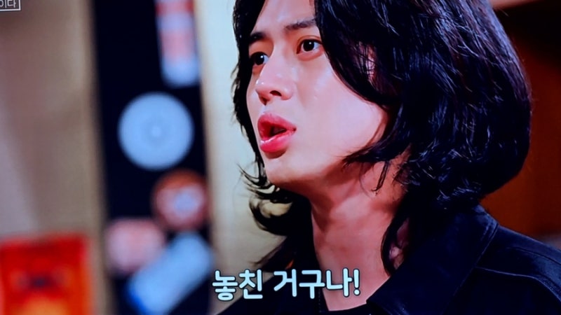이중간첩 낙인찍혀 54일만에 사형을 당한 이수근. 재심으로 그는 간첩이 아닌 자유를 찾아 판....