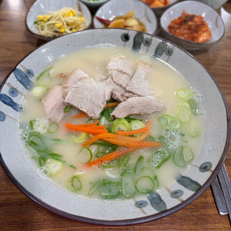  제주 서귀포 올레시장 근처 맛집 바당국수 고기국수 비빔국수 솔직후기
