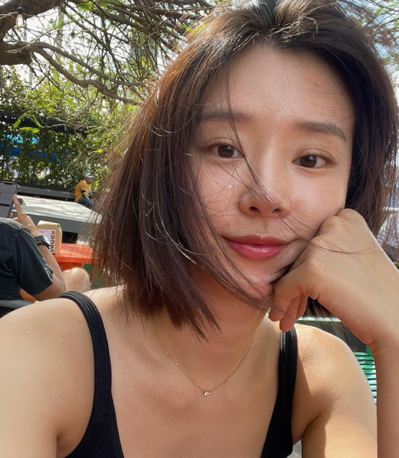 이주빈 왜 요즘 더 뜨나, 아이돌 포기 후 배우 성공 비결