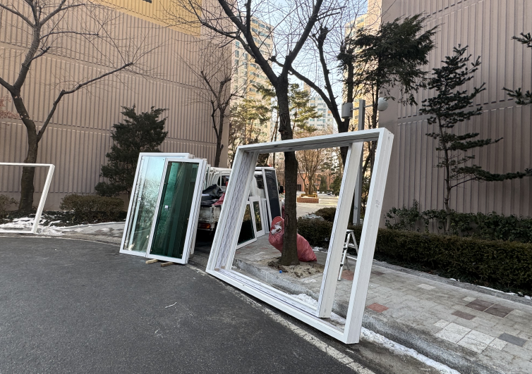 아파트 발코니 베란다샷시 옵션? 돈 더 쓰고도 후회하는 이유