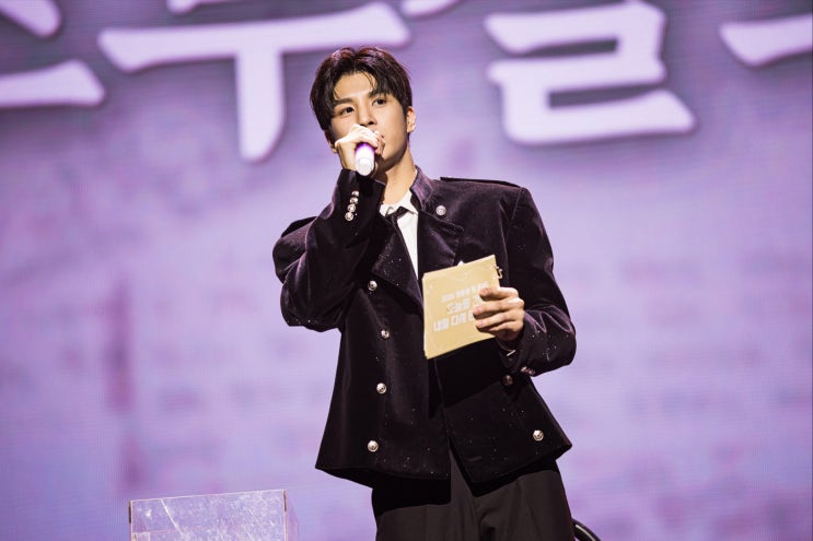  정동원, ‘소품집’ 비하인드 영상 공개…“홍콩 느와르 느낌 물씬”