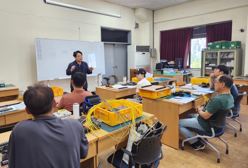 [대성직업전문학교][광주전기학원]전기기능사 취업전망 & 국비지원 전기기능사 필기+실기 과....
